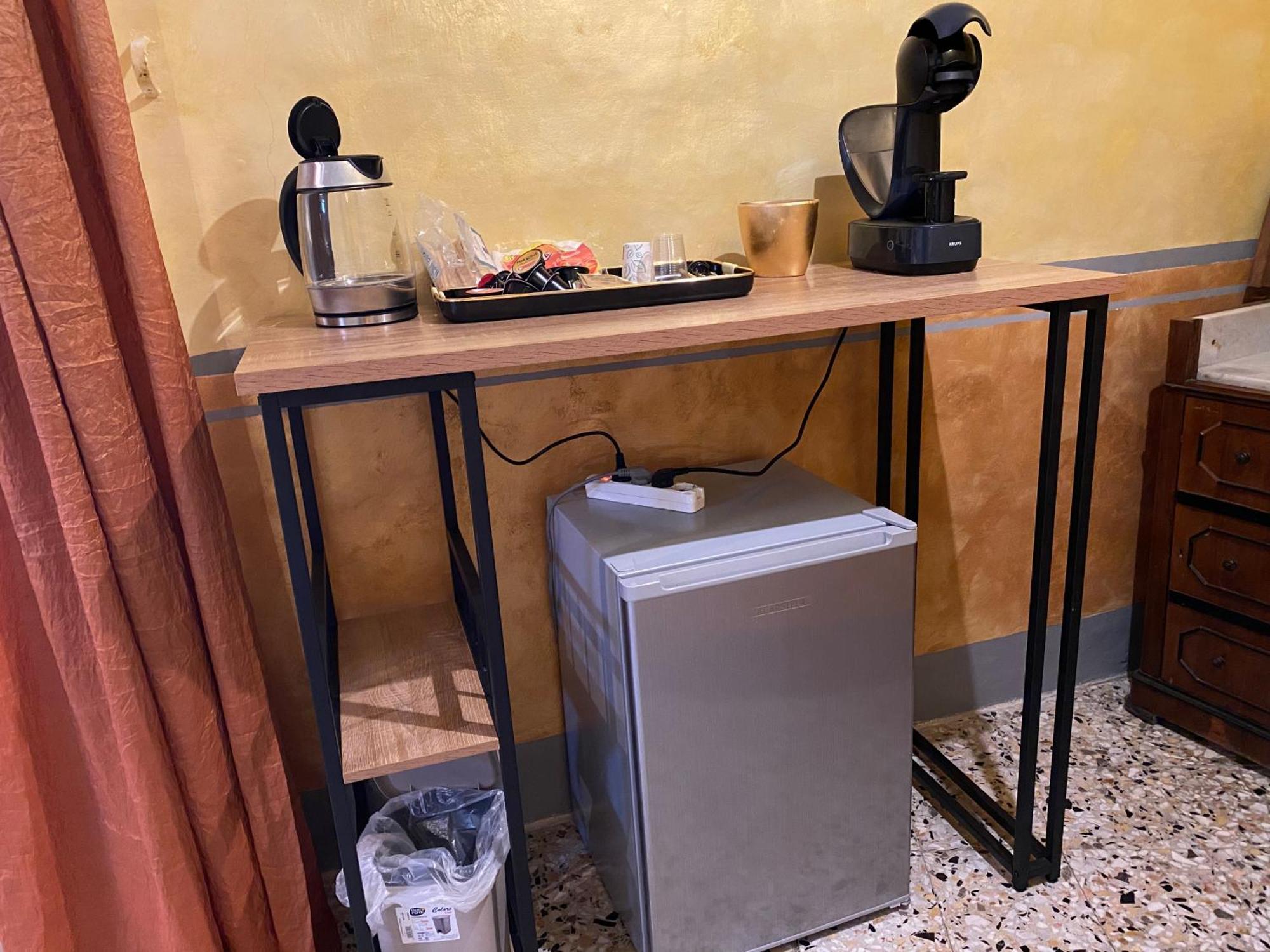 レッチェ Palazzo De Carlo E Il Parco Dei 7 Pozzi Bed & Breakfast エクステリア 写真